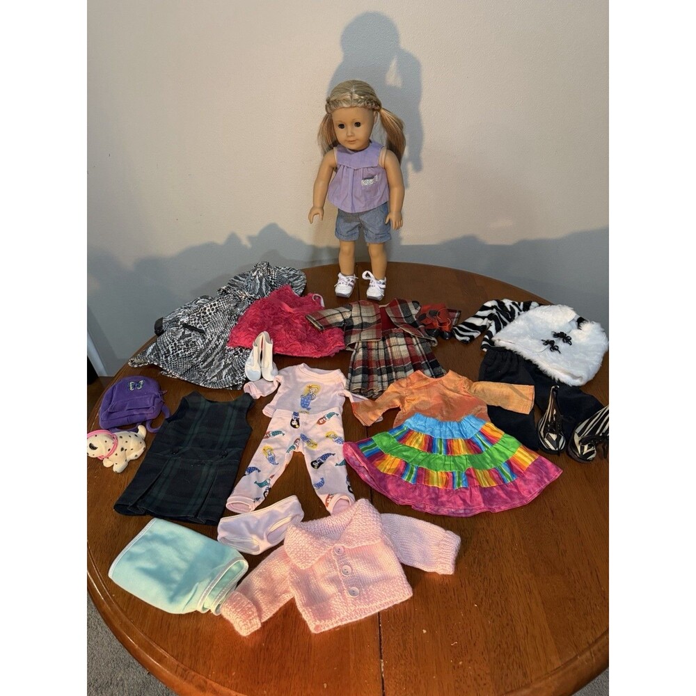 American Girl Truly Me #27 Doll and large 7+ outfit clothes Lot